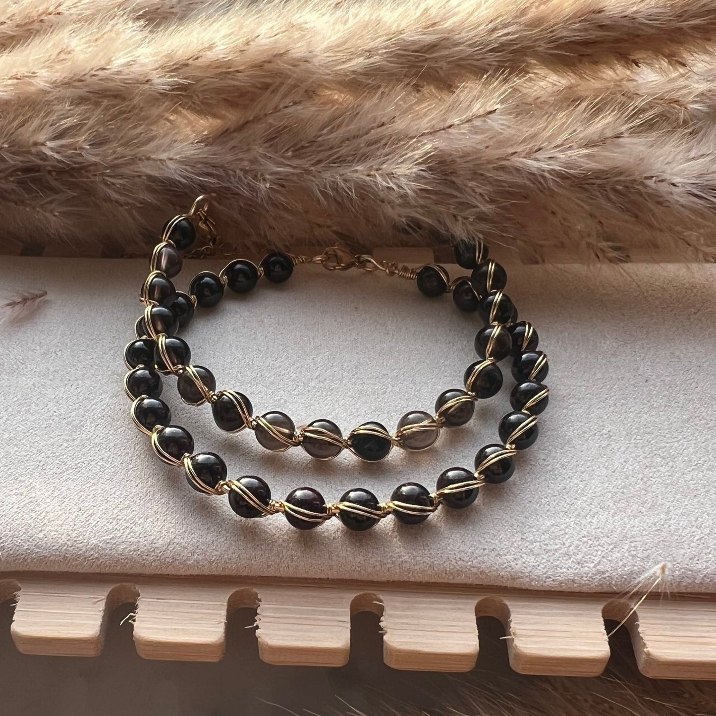 Månadssten - Stelt flätat armband