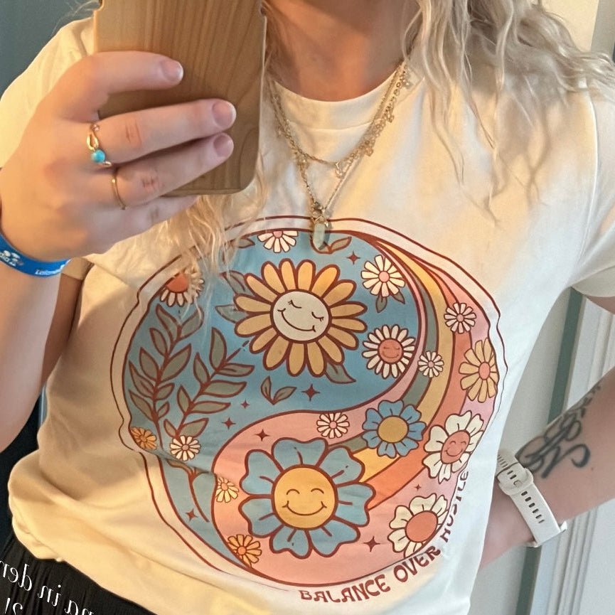 T-shirt - Balance over hustle