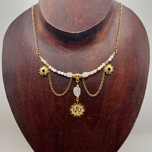 Sun and moonstone - Halsband