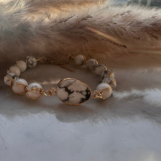 Stelt armband - Howlite