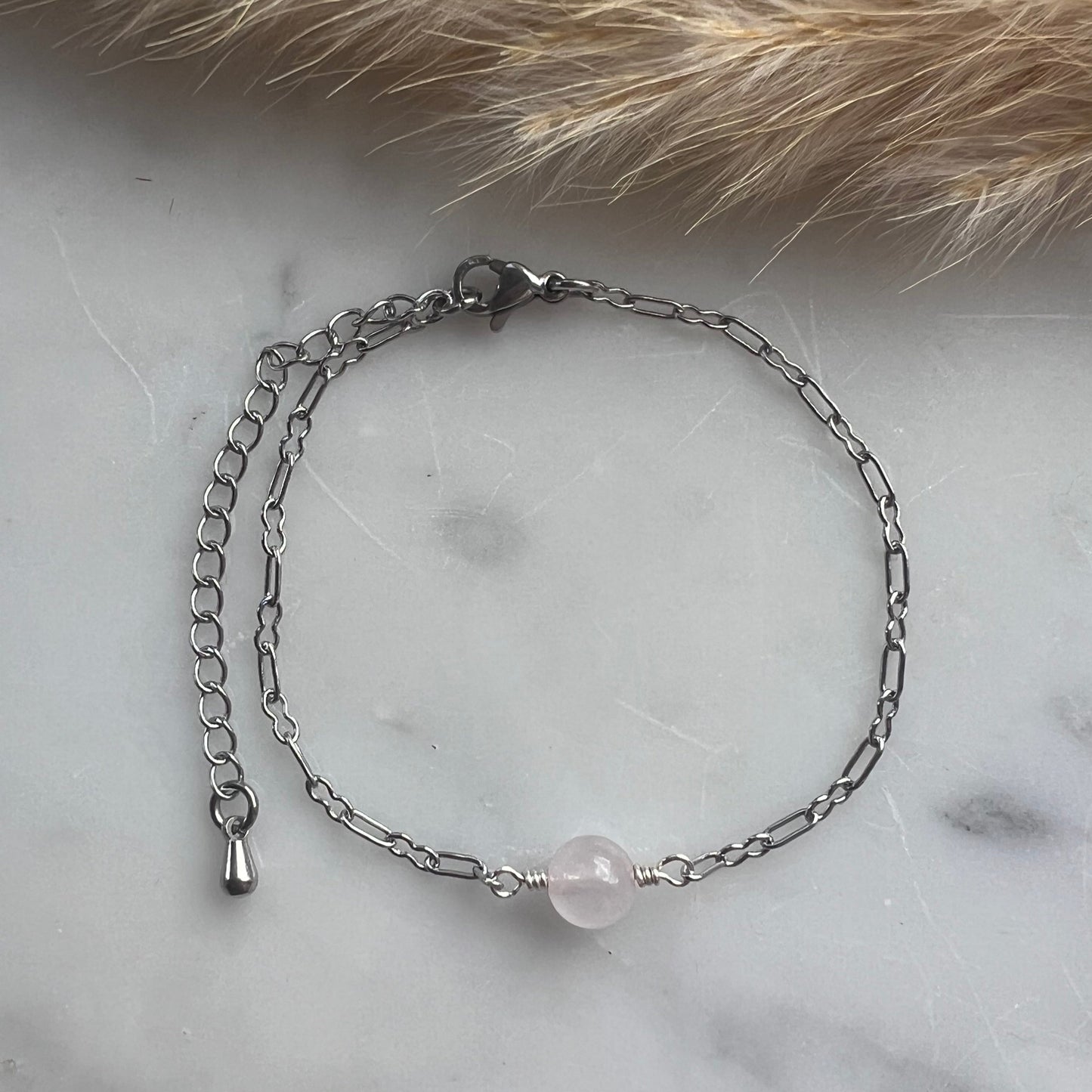 Nätt armband med din månadssten
